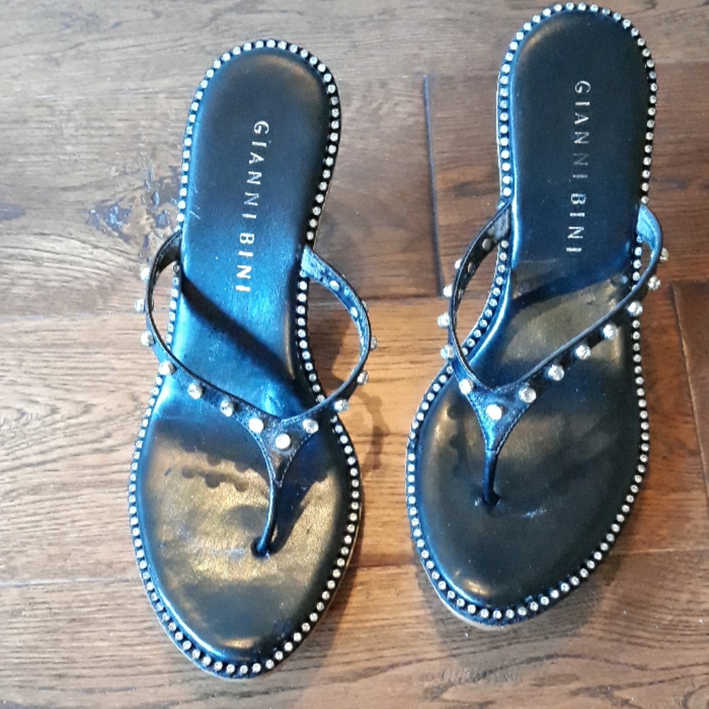 Gianni Bini women heels